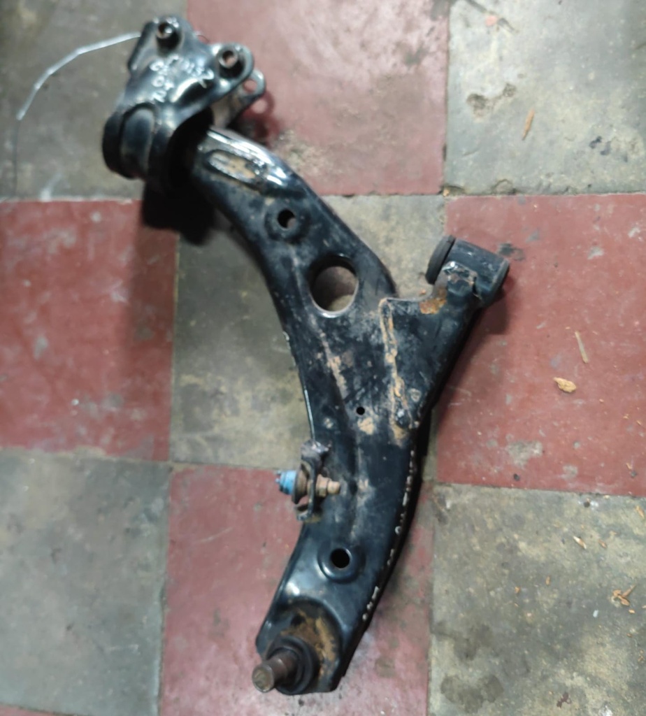 TIJERA RH MAZDA CX7 2007