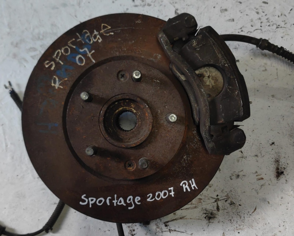 MUÑON RH KIA SPORTAGE 2007