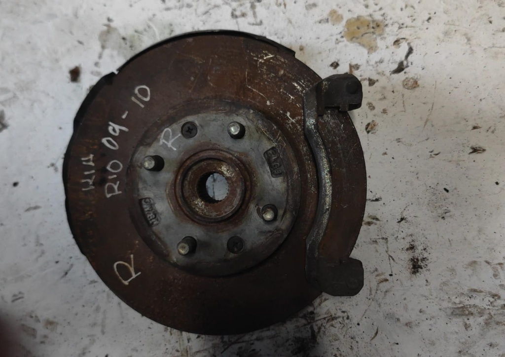 MUÑON RH KIA RIO 2009/2010