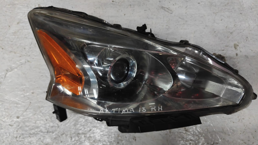 FARO RH  NISSAN ALTIMA 2015