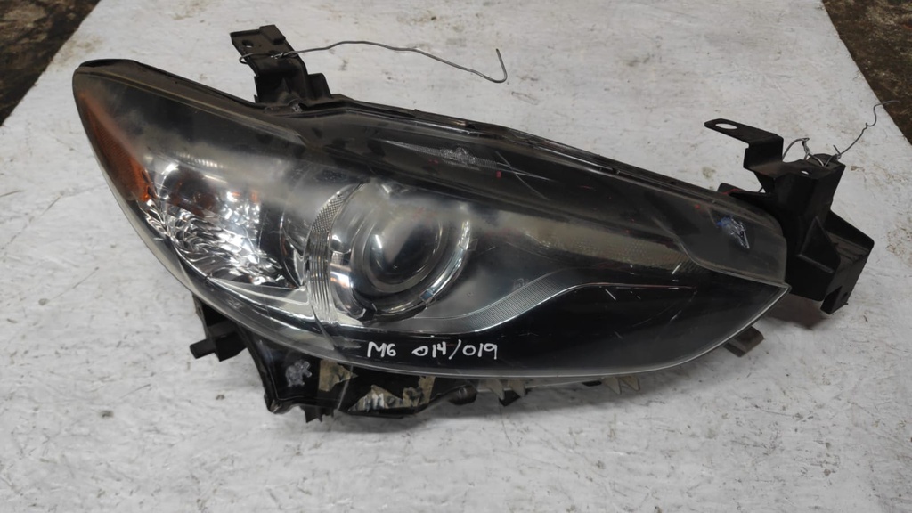FARO RH  MAZDA 6 2014