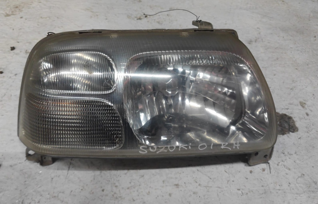 FARO RH  SUZUKI SUZUKI 2001