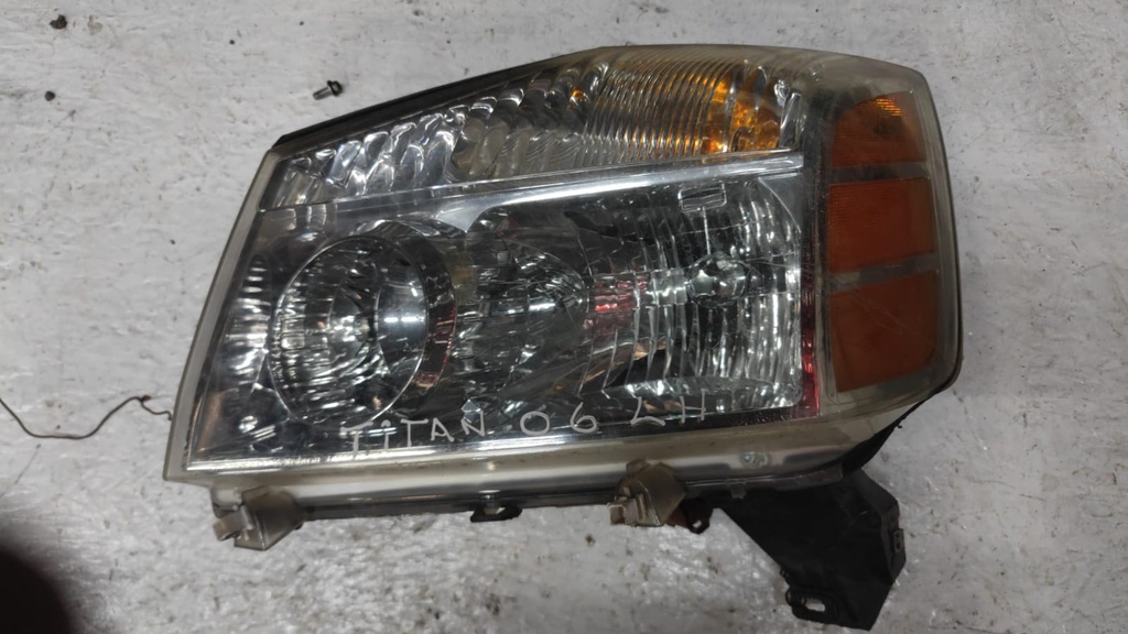 FARO LH NISSAN TITAN 2006