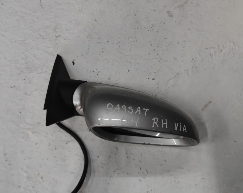 RETROVISOR RH VOLKSWAGEN PASAT 2004