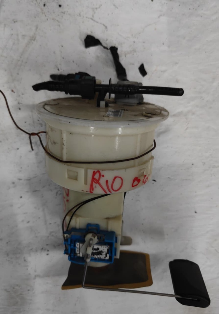 BOMBA DE GASOLINA KIA RIO 2006