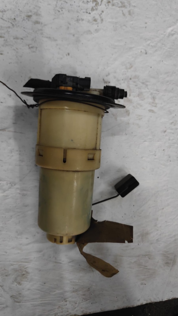BOMBA DE GASOLINA TOYOTA CELICA 2000