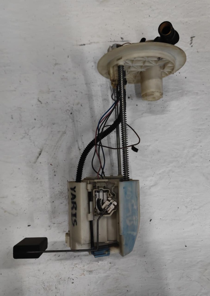 BOMBA DE GASOLINA TOYOTA YARIS 2010