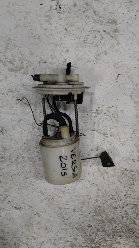 BOMBA DE GASOLINA NISSAN VERSA 2015