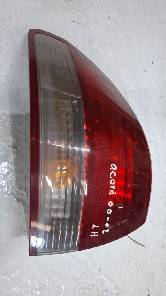 STOP LH DE FALDON HONDA ACCORD 2000-02