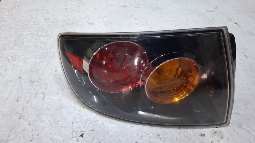 STOP LH MAZDA 3 2006