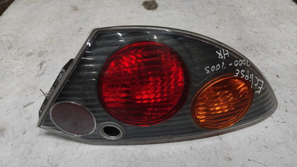 STOP RH DE FALDON MITSUBISHI ECLIPSE  2003