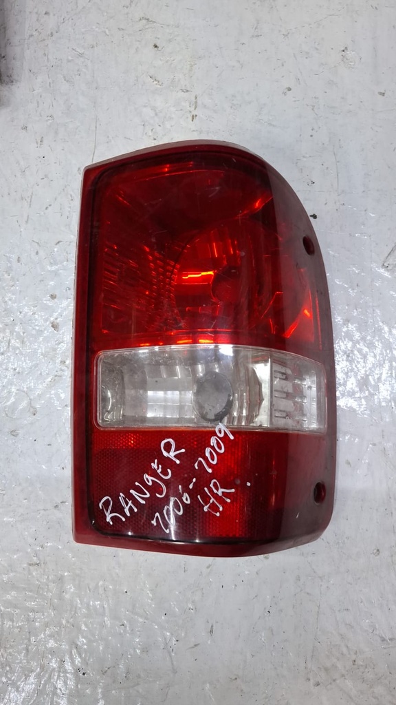 STOP RH FORD RANGER 06-09
