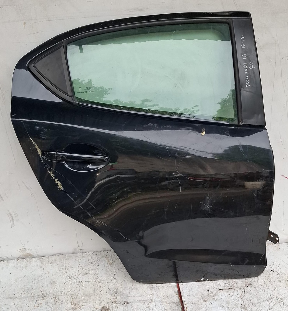 PUERTA TRASERA YARIS IA 16-19 TR 