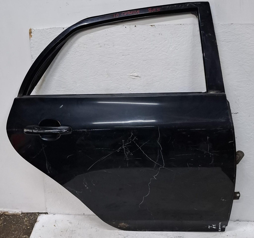 PUERTA TRASERA COROLLA 10-11 TR 