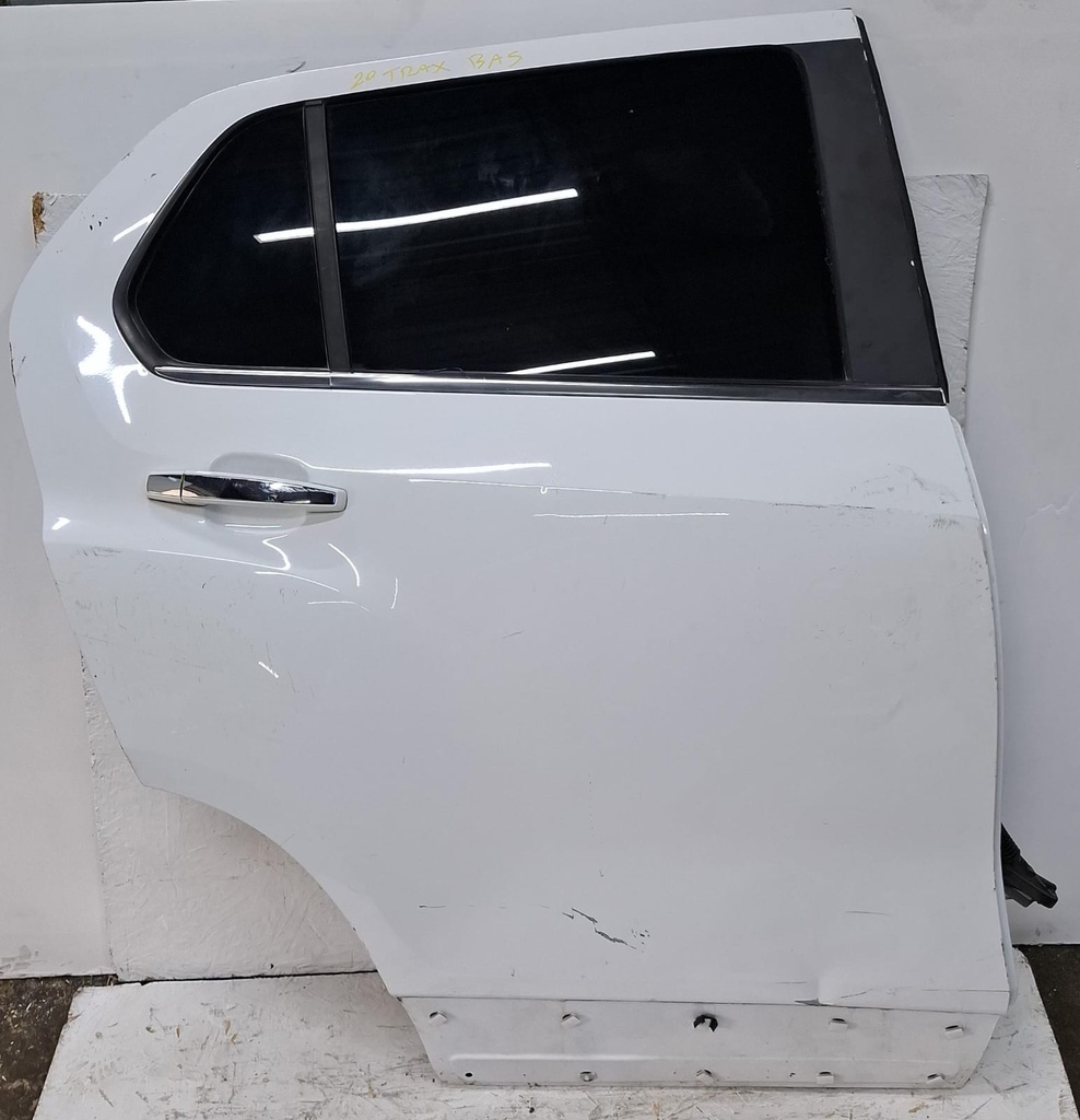 PUERTA TRASERA TRAX 2020 TR 