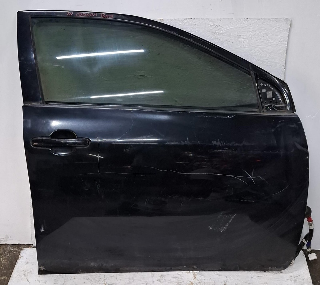 PUERTA DELANTERA COROLLA 10-11 RH 