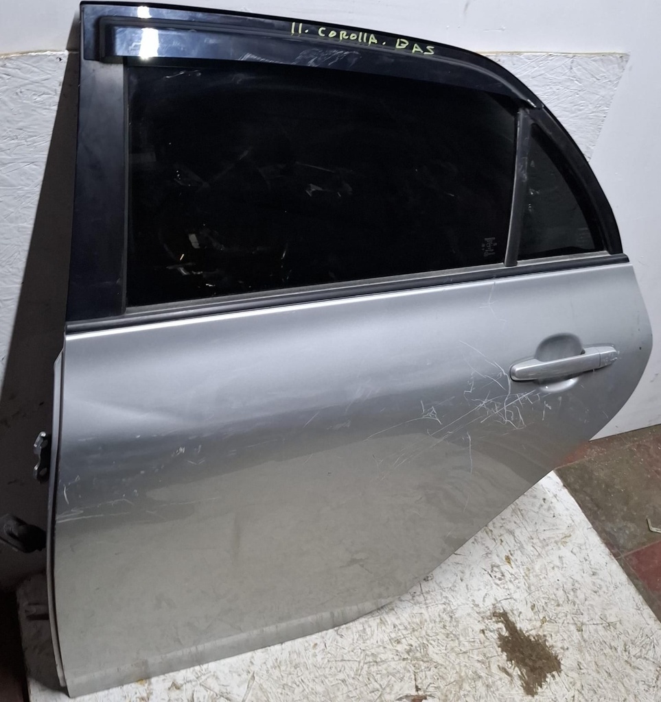 PUERTA TRASERA COROLLA 10-11 TH 