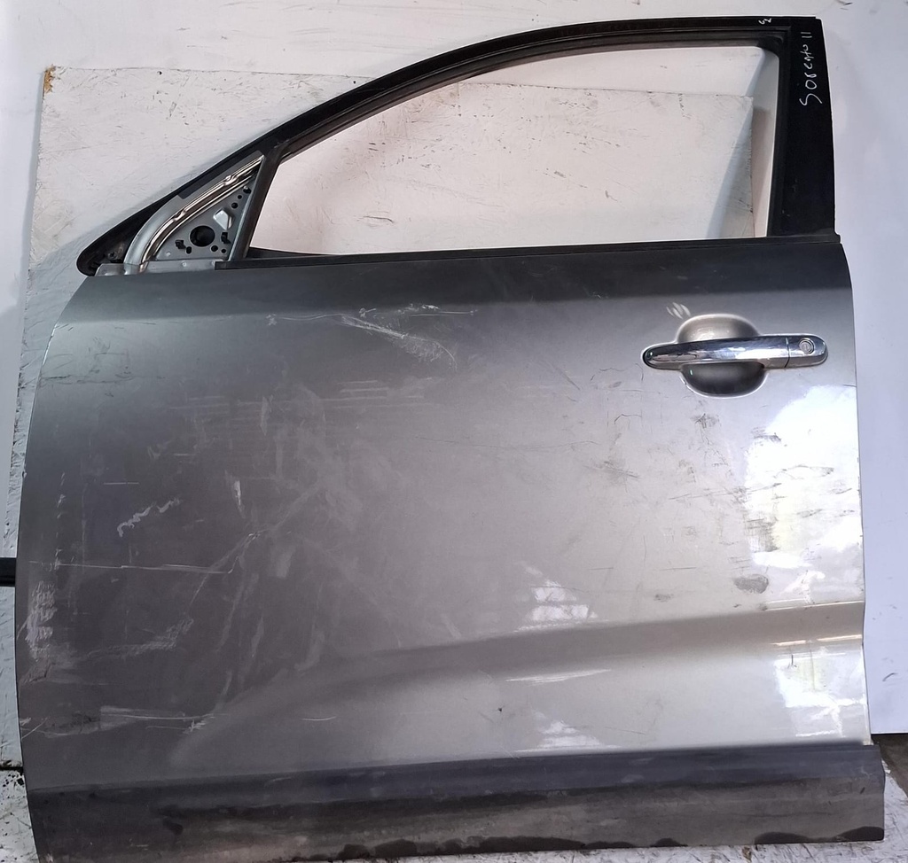 PUERTA DELANTERA SORENTO 11 LH 