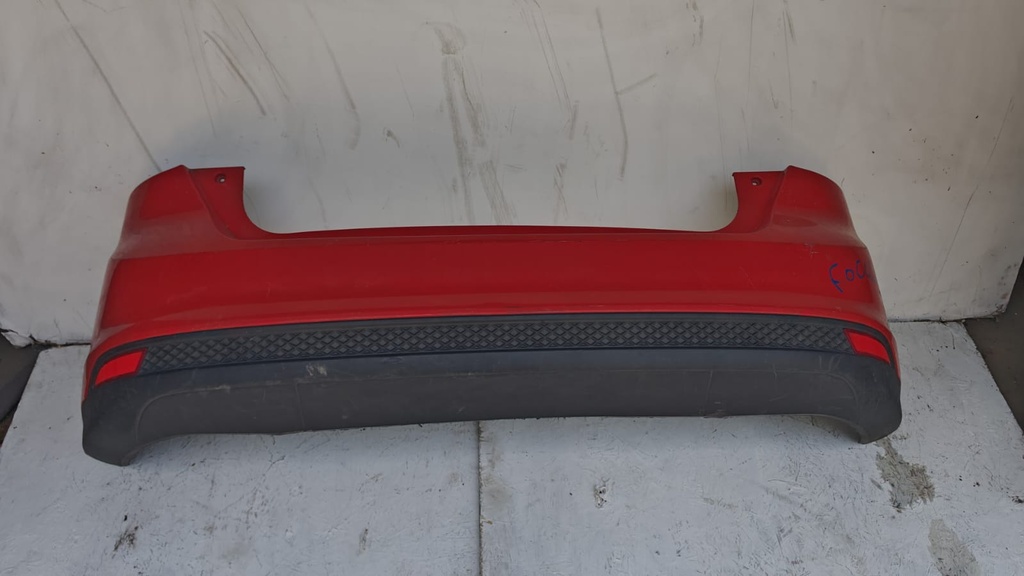 BUMPER TRASERO FOCUS 2014 