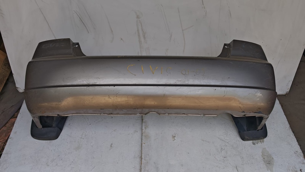 BUMPER TRASERO CIVIC 01-05 