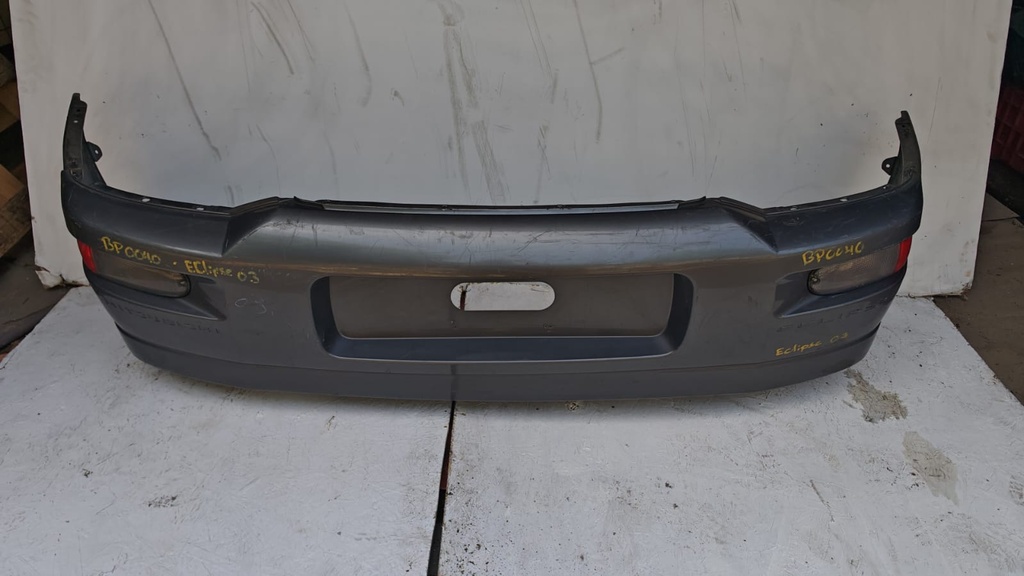 BUMPER TRASERO MITSUBISHI ECLIPSE 2003 