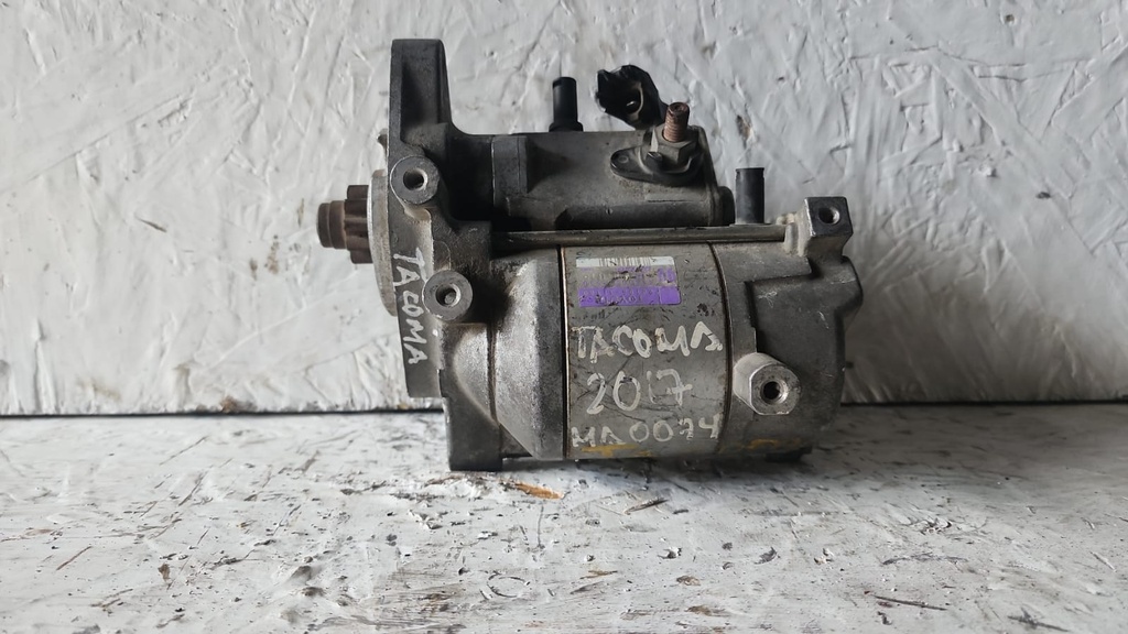 MOTOR DE ARRANQUE TACOMA 2017 