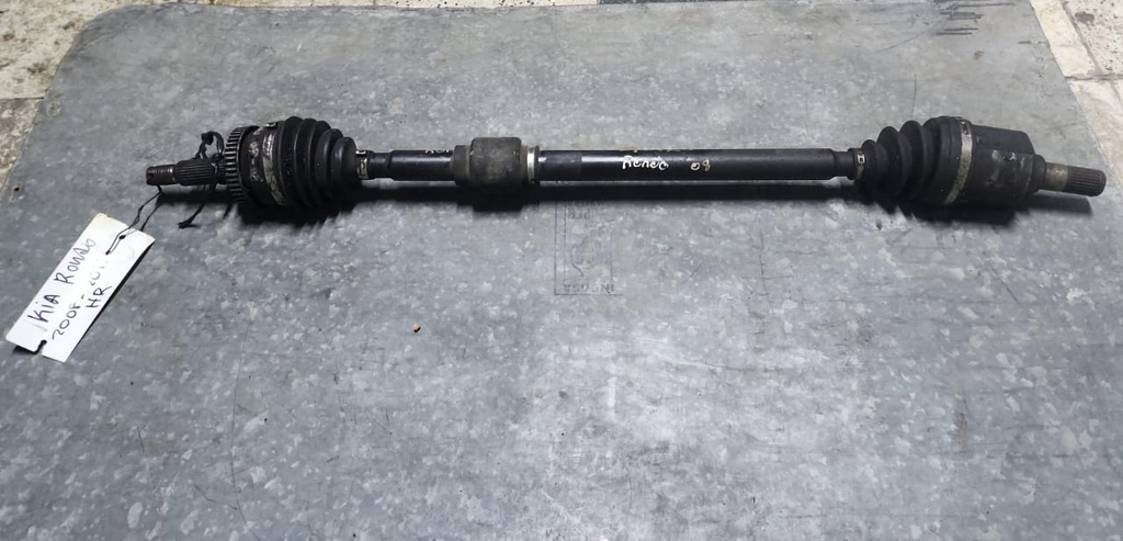 FLECHA RH KIA RONDO 08-11 