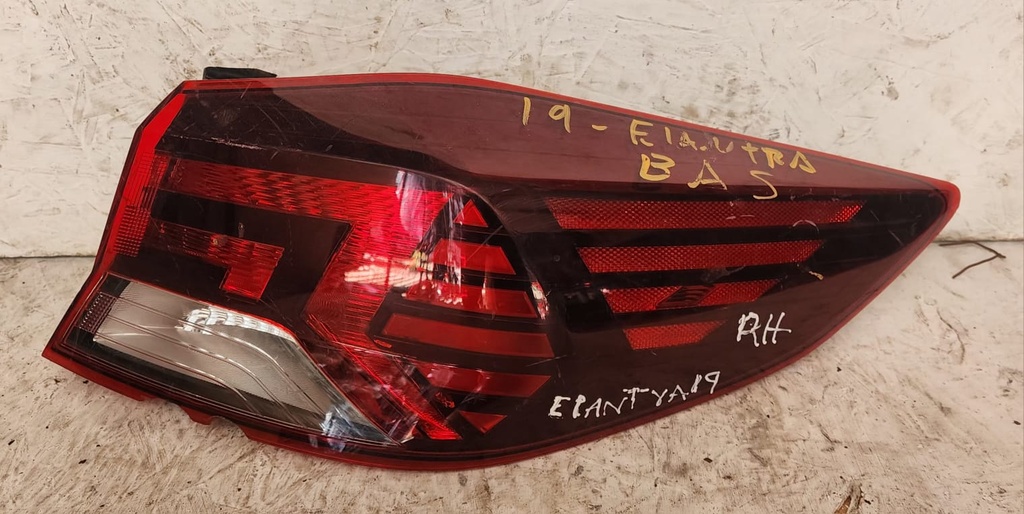 STOP HYUNDAI ELANTRA 2020 RH 