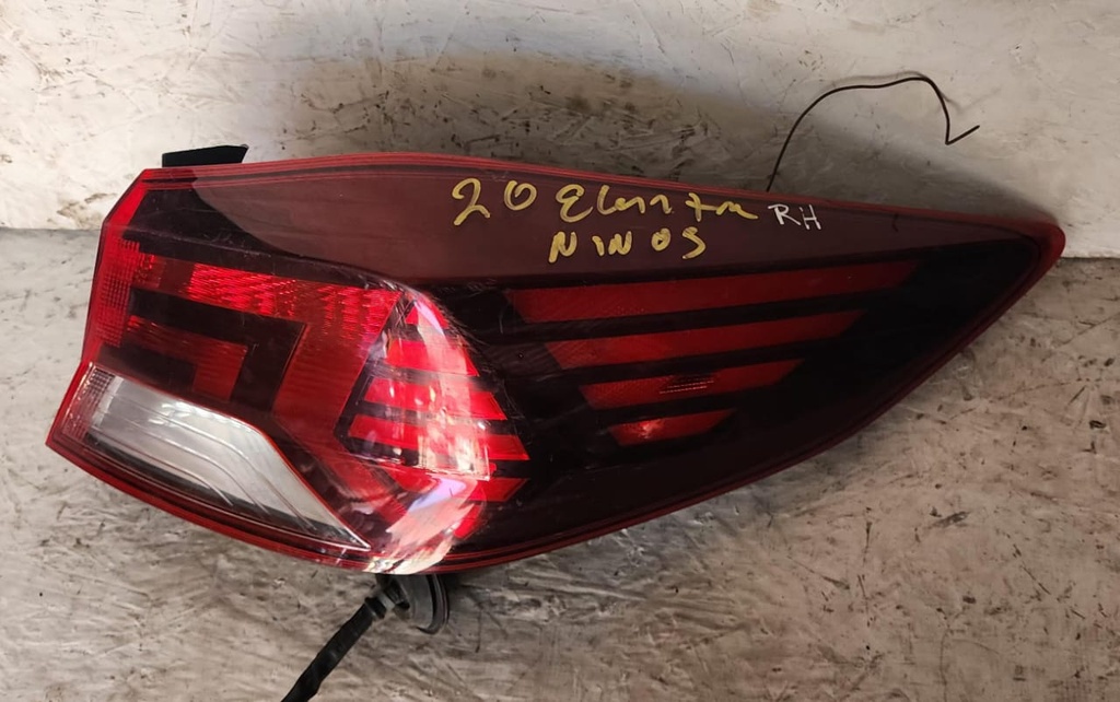 STOP HYUNDAI ELANTRA 2020 RH 