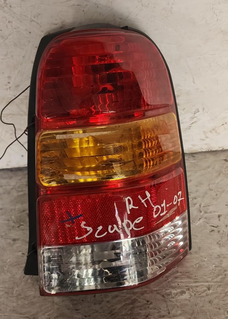 STOP DE FALDON RH FORD ESCAPE 2007