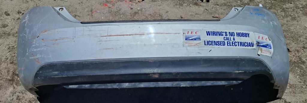 BUMPER TRASERO COROLLA 14-19 