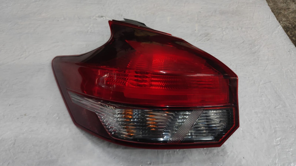 STOP NISSAN KICKS LH 2020 