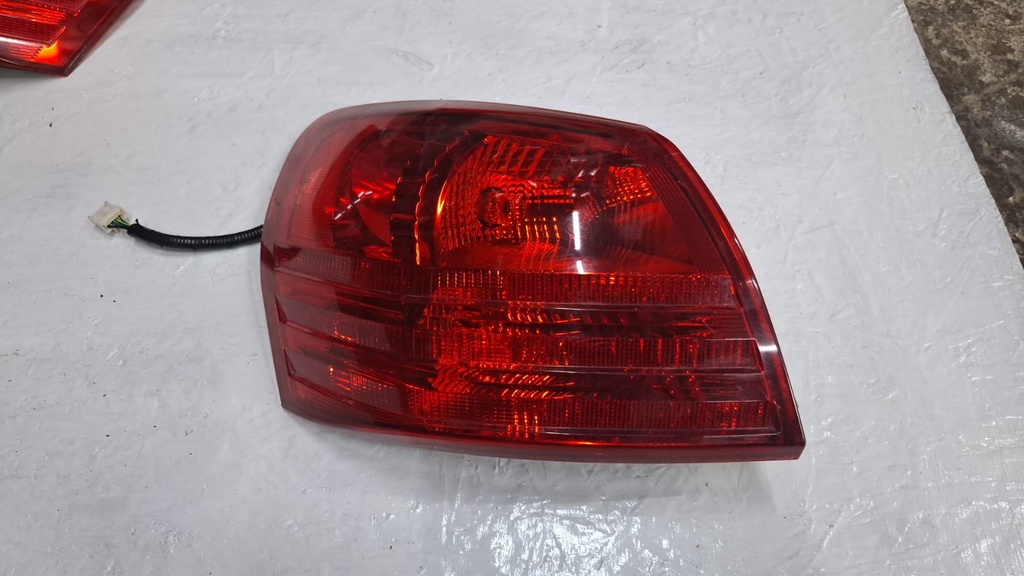 STOP NISSAN ROGUE 2010 LH 