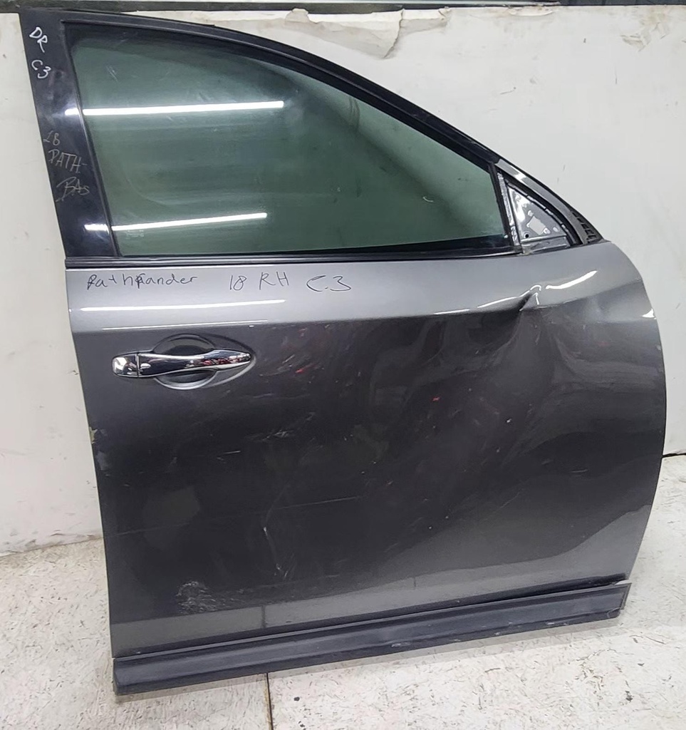 PUERTA DELANTERA NISSAN PATHFINDER 2018 RH 