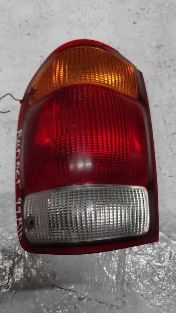 STOP RH FORD RANGER 1999
