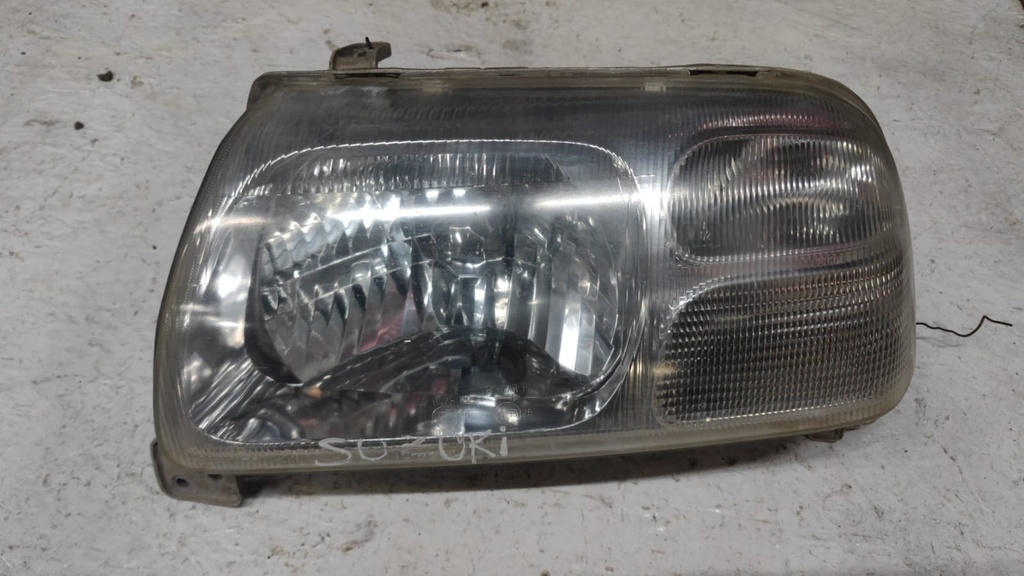 FARO LH SUZUKI GRAN VITARA 2001 