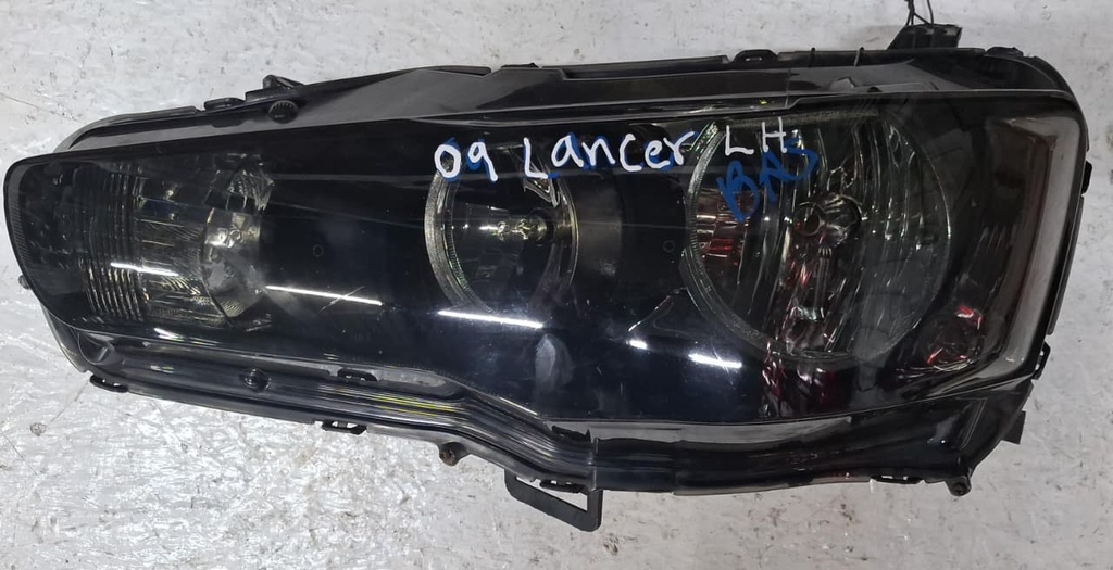 FARO LH MITSUBISHI LANCER 2009 