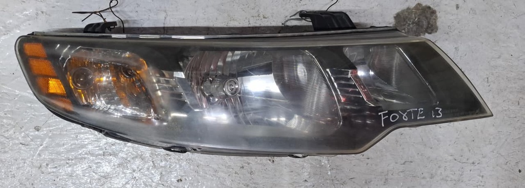 FARO RH KIA FORTE 2013 
