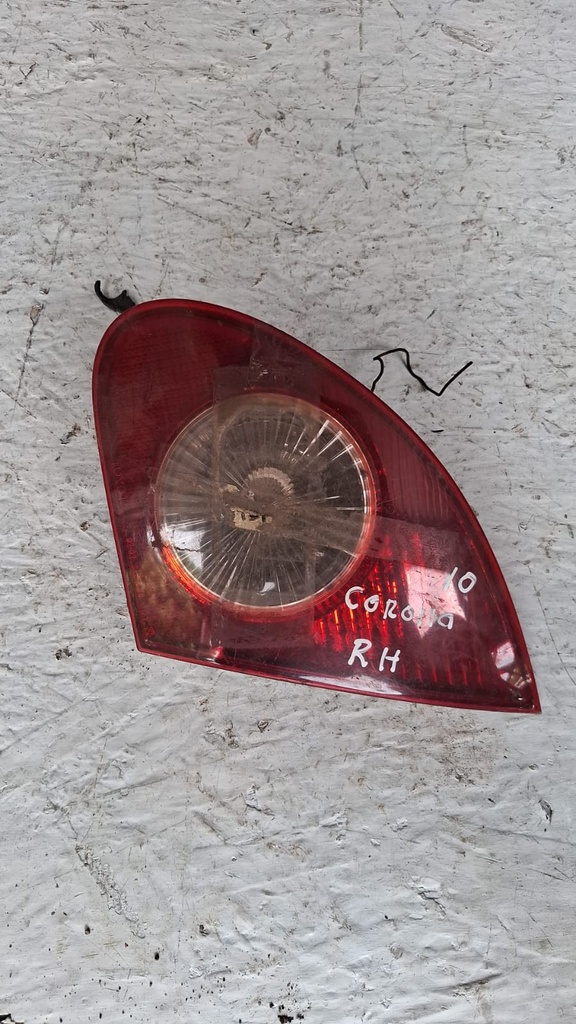 STOP DE BAUL COROLLA 10 RH 