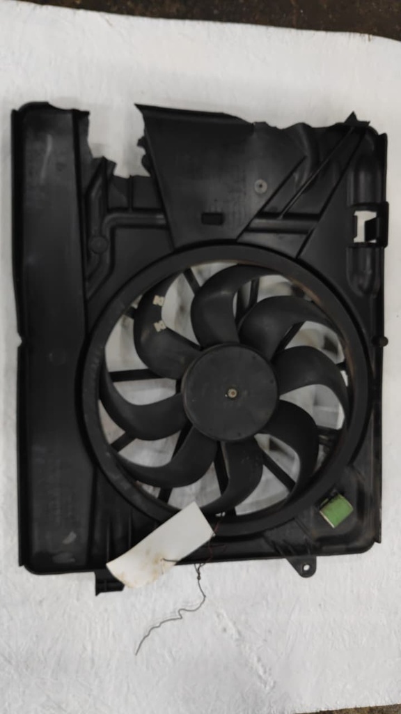 VENTILADOR CHEVROLET TRAX 2020 QUEBRADO 