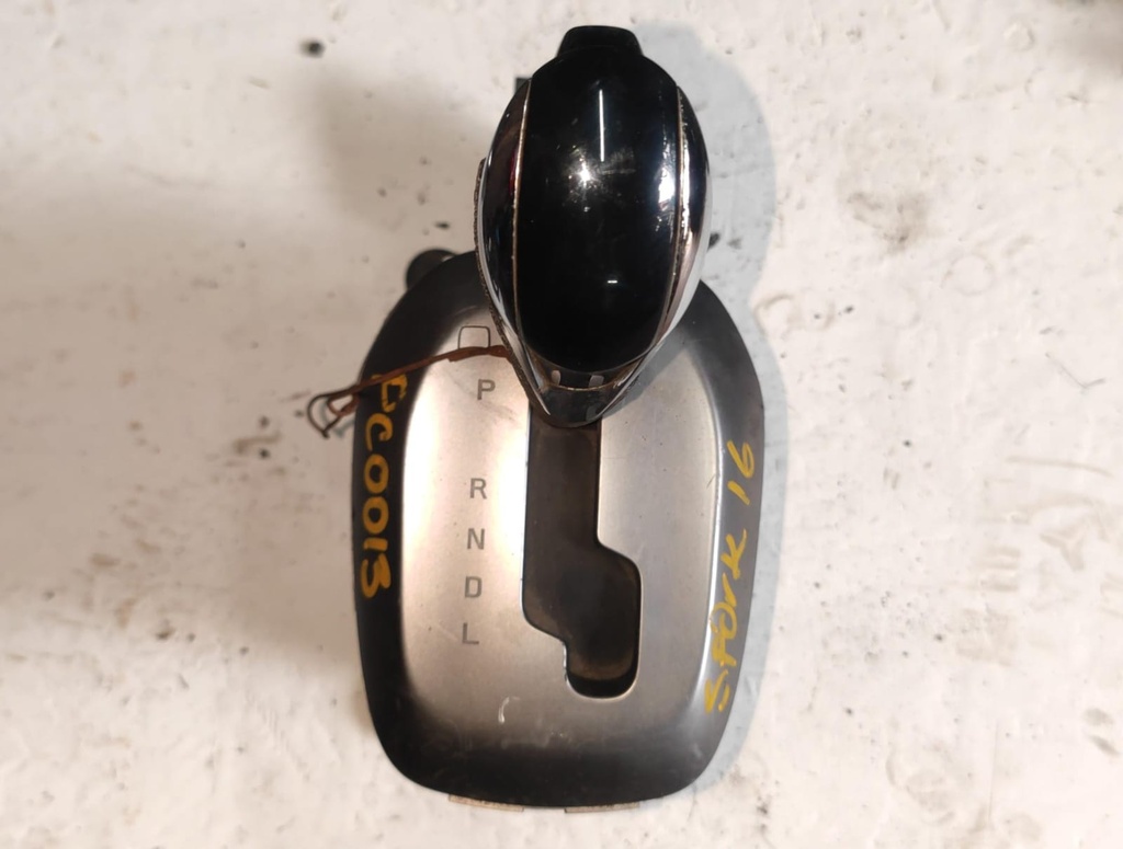 PALANCA DE CAMBIO CHEVROLET SPARK 2016