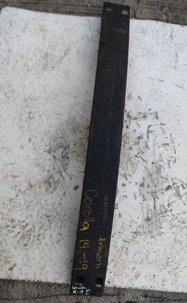ALMA DE BUMPER TRASERA TOYOTA COROLLA 14-19
