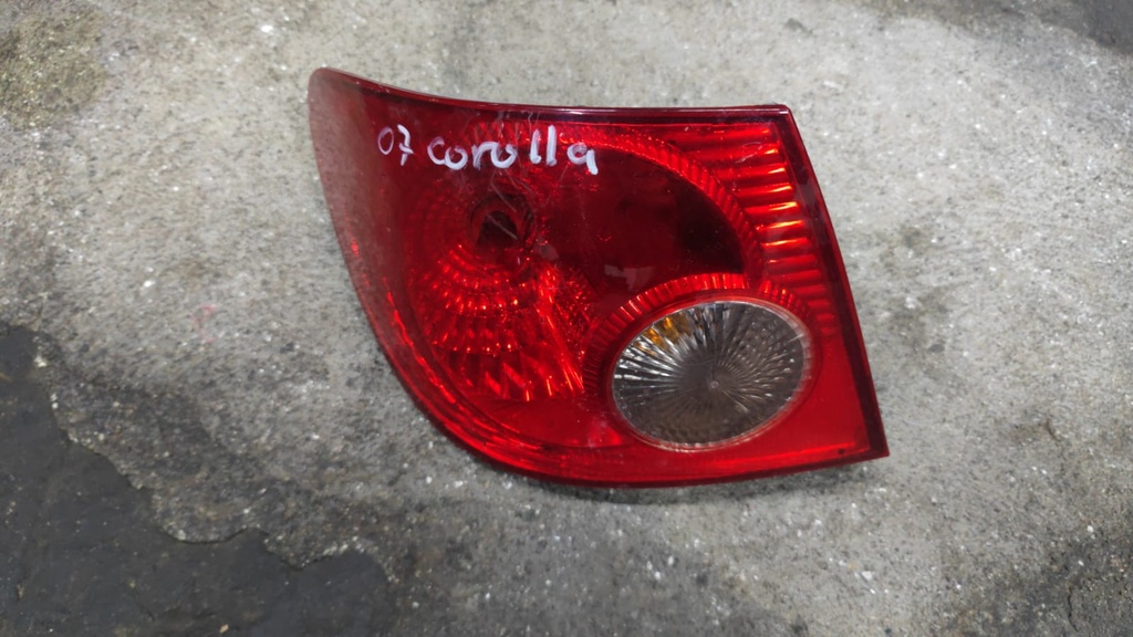 STOP LH TOYOTA COROLLA 2007