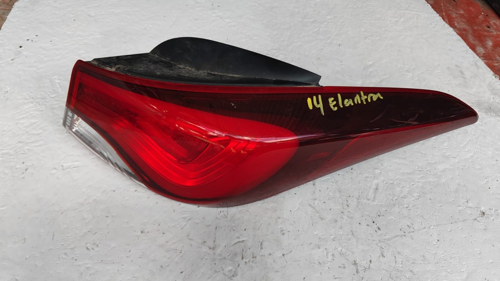 STOP RH HYUNDAI ELANTRA 12-16 