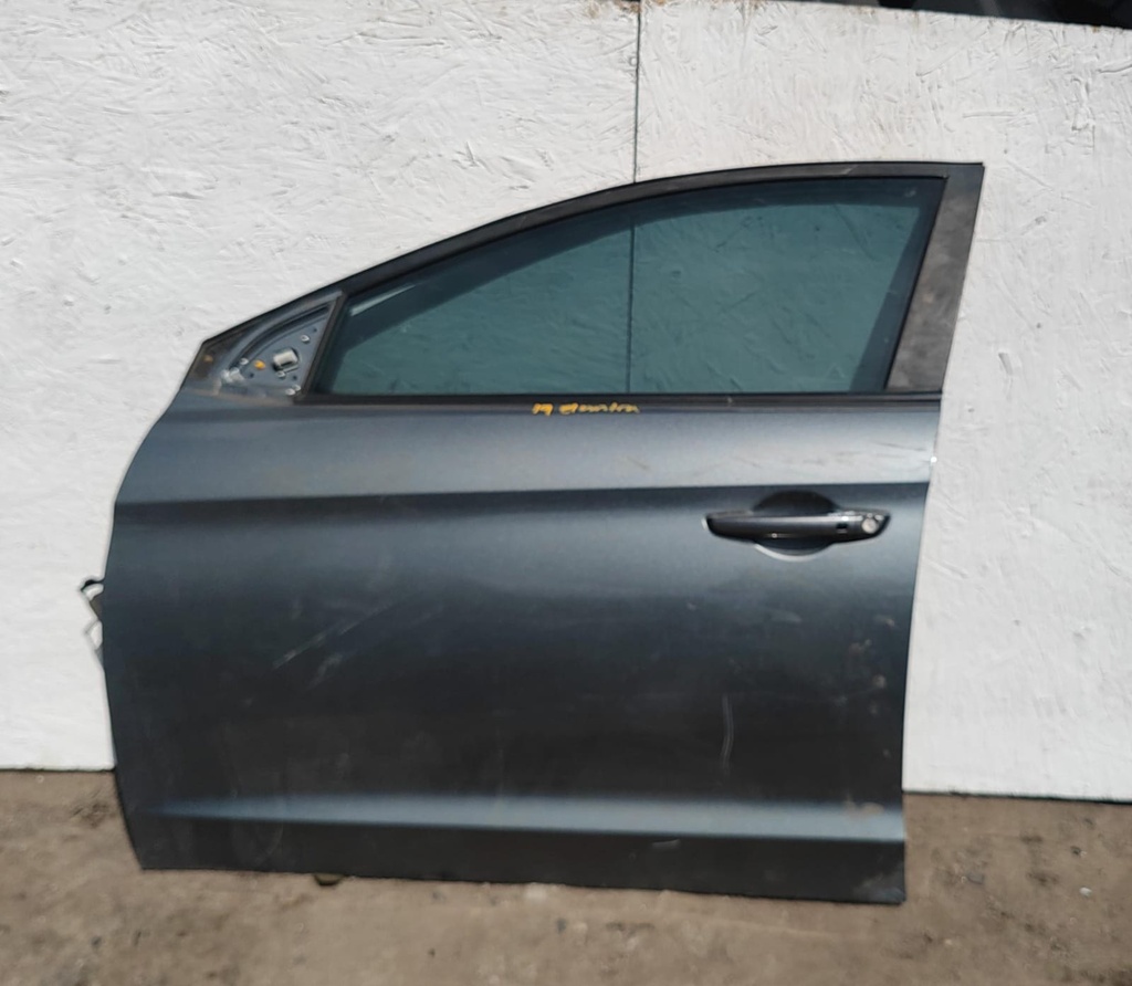 PUERTA DELANTERA IZQUIERDA LH ELANTRA 19