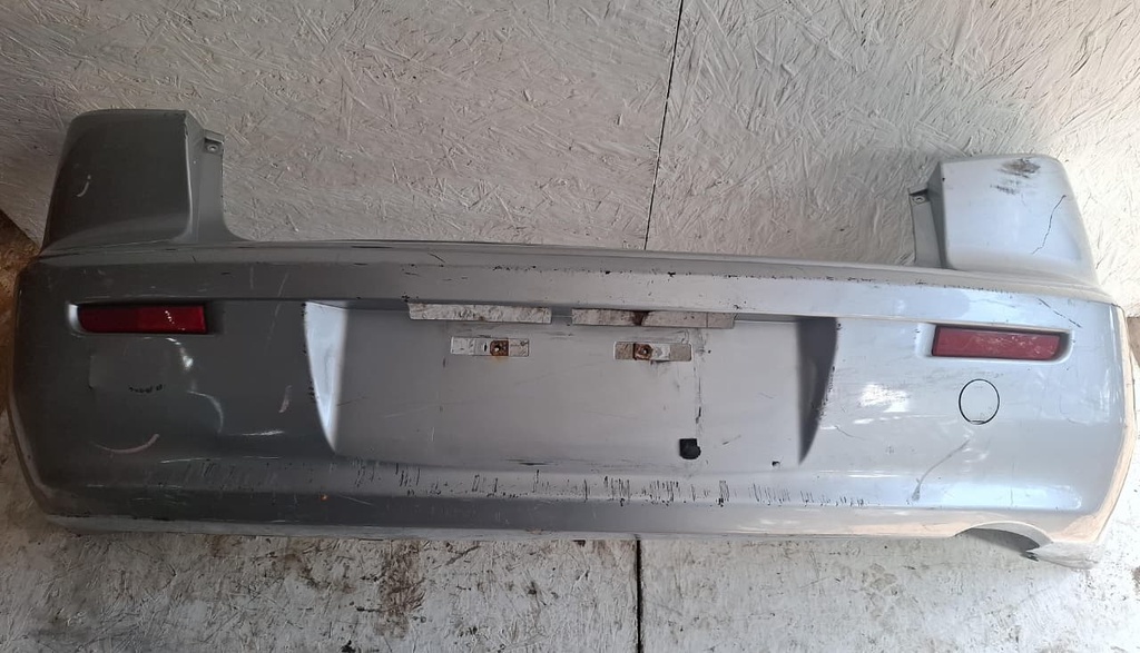 BUMPER TRASERO MITSUBISHI LANCER 2011
