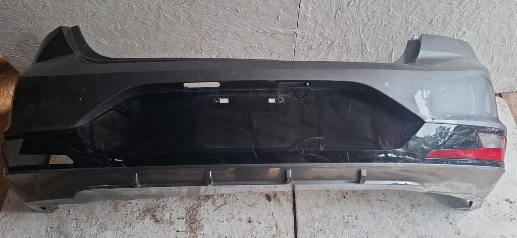 BUMPER TRASERO HYUNDAI ELANTRA 19-20