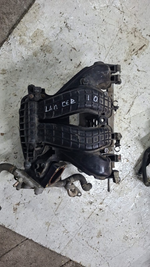 MANIFOLDS DE ADMISION LANCER 2011