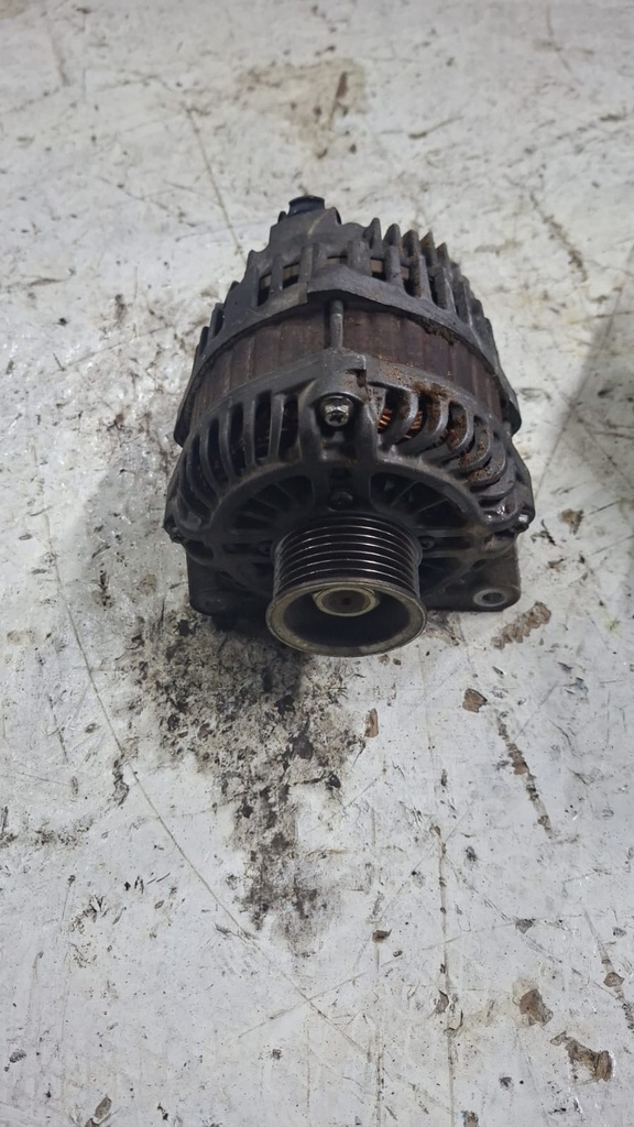 ALTERNADOR NISSAN VERSA 2015 