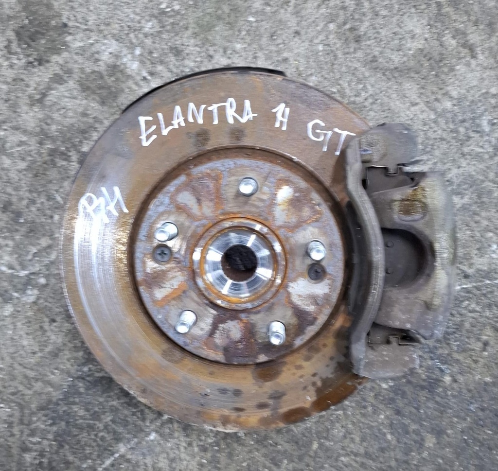 MUÑON RH HYUNDAI ELANTRA GT 2014 STD
